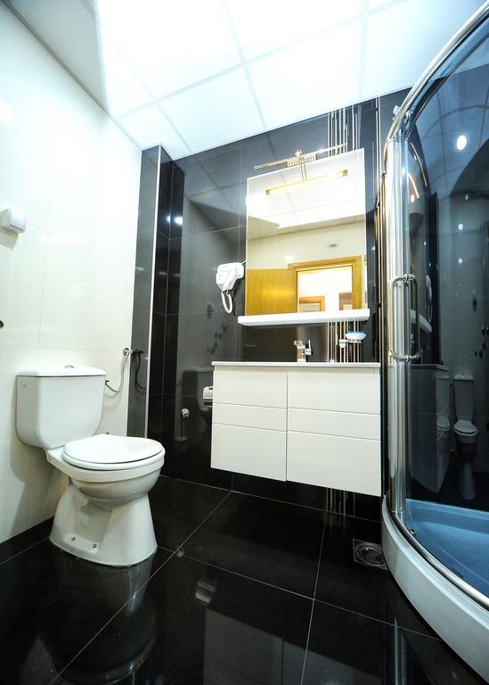 Garni Uni Elita Lux Hotel Ni Cameră foto